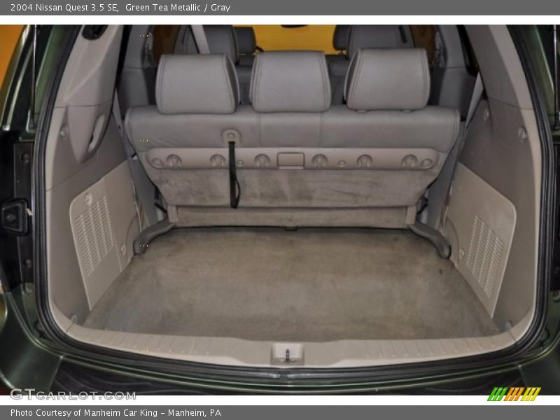 Green Tea Metallic / Gray 2004 Nissan Quest 3.5 SE