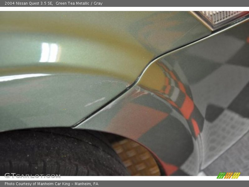 Green Tea Metallic / Gray 2004 Nissan Quest 3.5 SE