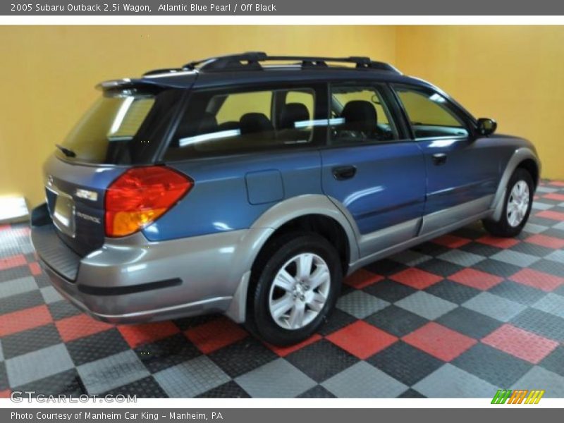 Atlantic Blue Pearl / Off Black 2005 Subaru Outback 2.5i Wagon