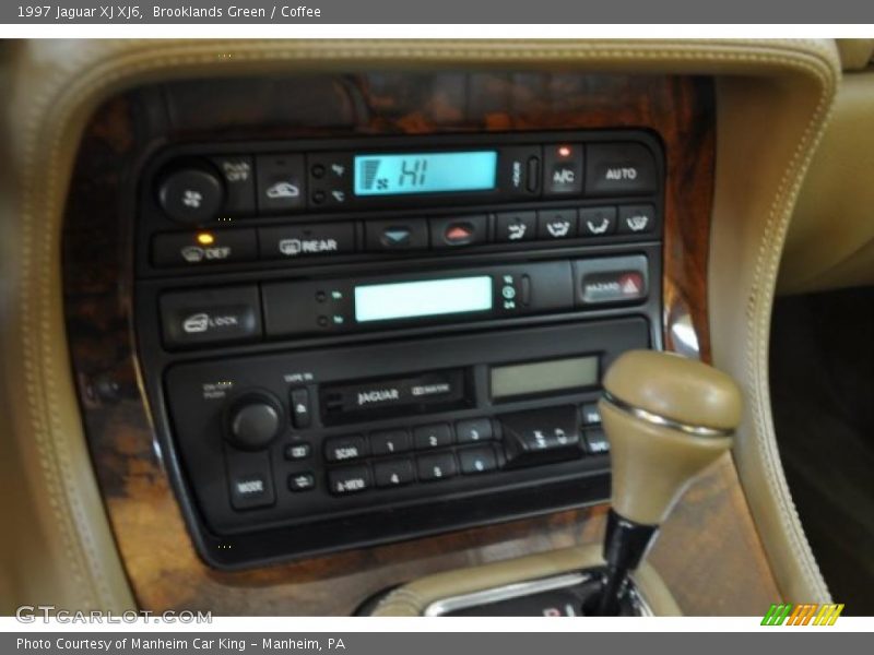 Brooklands Green / Coffee 1997 Jaguar XJ XJ6