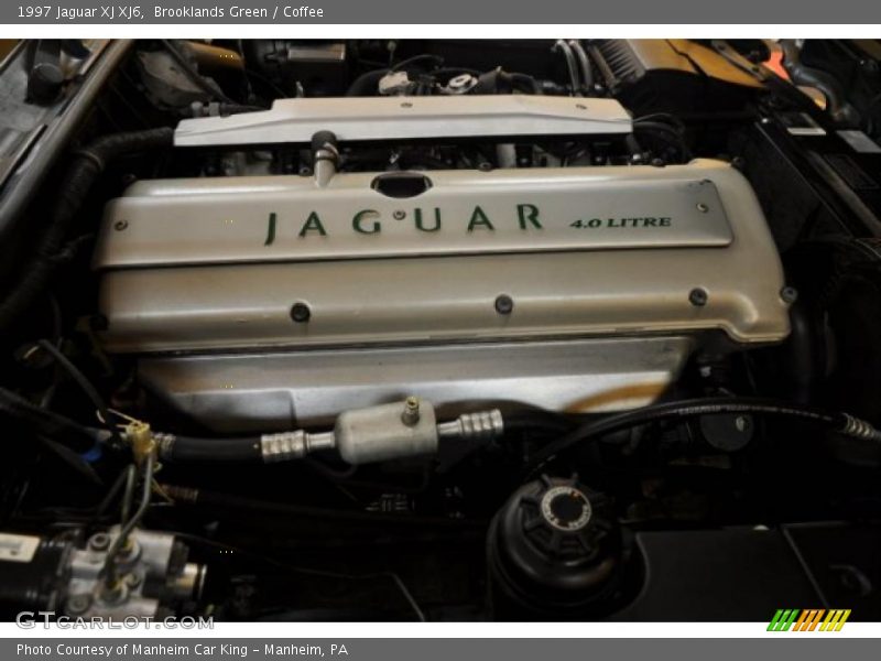 Brooklands Green / Coffee 1997 Jaguar XJ XJ6