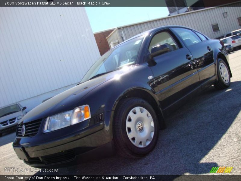 Black Magic / Grey 2000 Volkswagen Passat GLS V6 Sedan