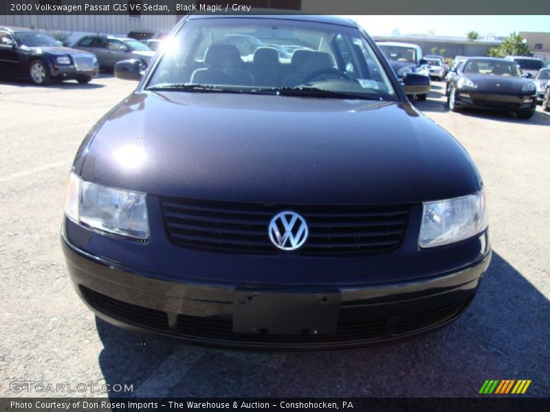 Black Magic / Grey 2000 Volkswagen Passat GLS V6 Sedan