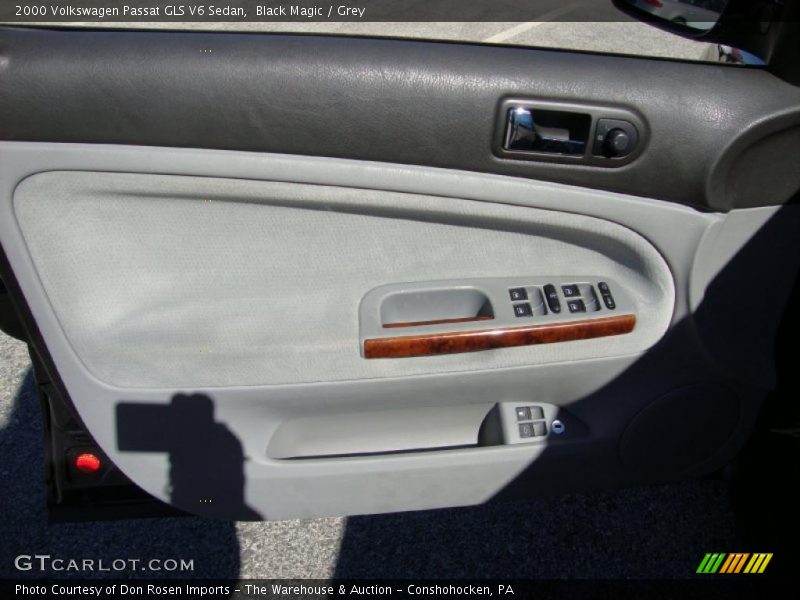 Black Magic / Grey 2000 Volkswagen Passat GLS V6 Sedan
