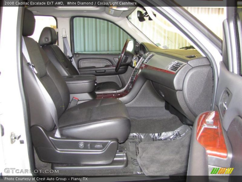  2008 Escalade EXT AWD Cocoa/Light Cashmere Interior
