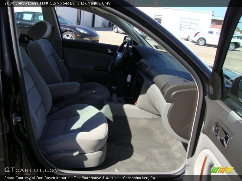 Black Magic / Grey 2000 Volkswagen Passat GLS V6 Sedan