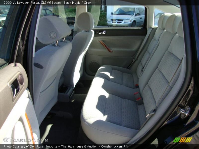 Black Magic / Grey 2000 Volkswagen Passat GLS V6 Sedan