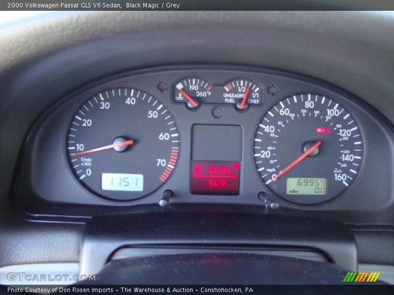 Black Magic / Grey 2000 Volkswagen Passat GLS V6 Sedan
