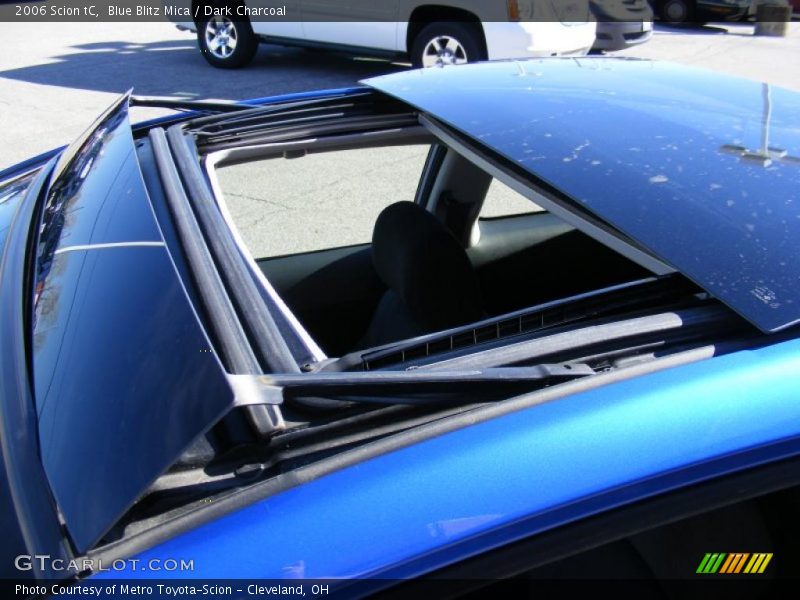 Blue Blitz Mica / Dark Charcoal 2006 Scion tC
