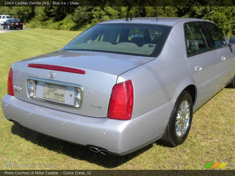 Blue Ice / Shale 2004 Cadillac DeVille DHS