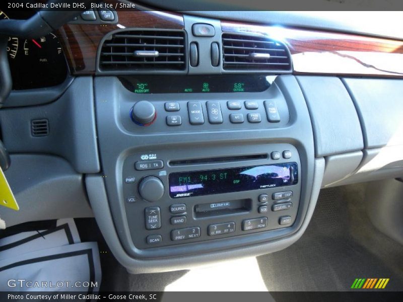 Blue Ice / Shale 2004 Cadillac DeVille DHS