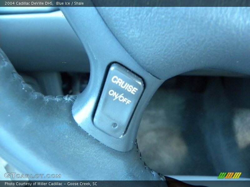 Blue Ice / Shale 2004 Cadillac DeVille DHS