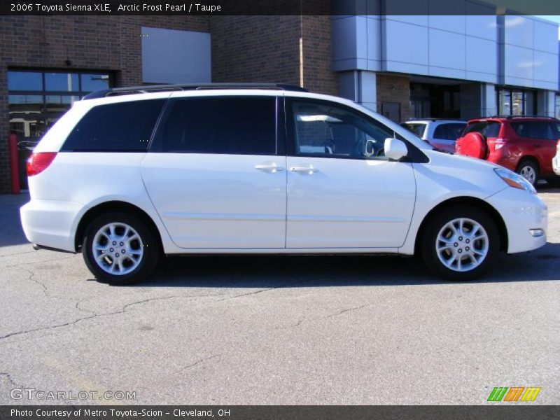 Arctic Frost Pearl / Taupe 2006 Toyota Sienna XLE