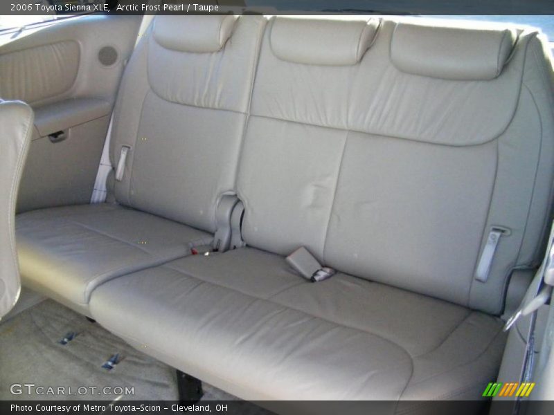 Arctic Frost Pearl / Taupe 2006 Toyota Sienna XLE