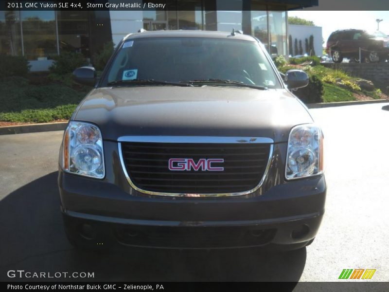 Storm Gray Metallic / Ebony 2011 GMC Yukon SLE 4x4