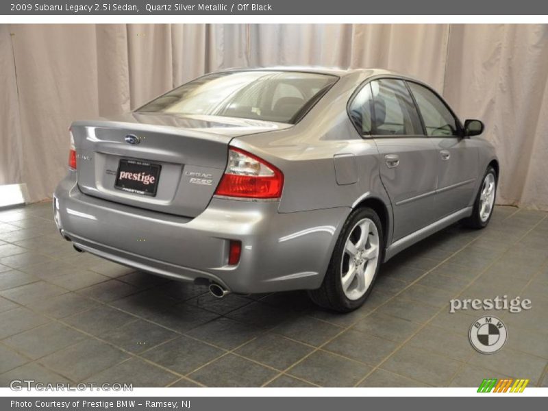 Quartz Silver Metallic / Off Black 2009 Subaru Legacy 2.5i Sedan