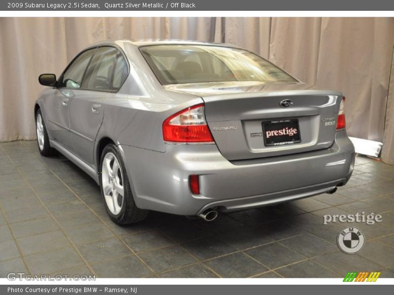 Quartz Silver Metallic / Off Black 2009 Subaru Legacy 2.5i Sedan