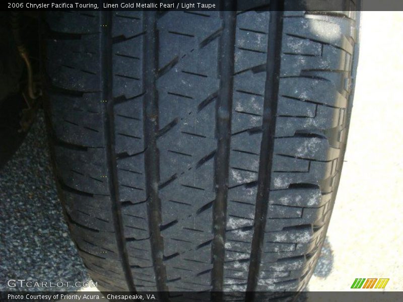 Linen Gold Metallic Pearl / Light Taupe 2006 Chrysler Pacifica Touring