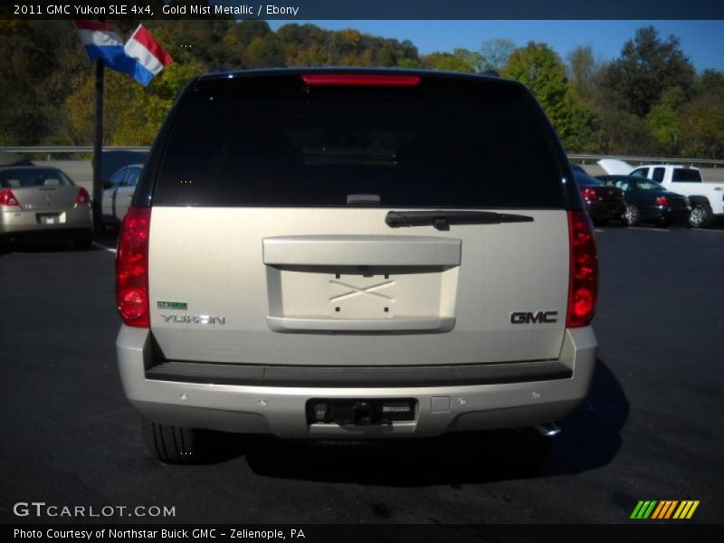 Gold Mist Metallic / Ebony 2011 GMC Yukon SLE 4x4
