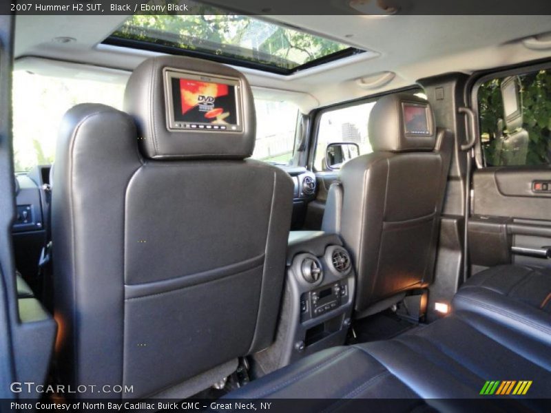 2007 H2 SUT Ebony Black Interior
