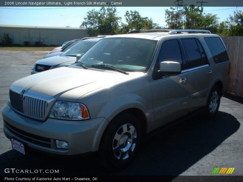 Light French Silk Metallic / Camel 2006 Lincoln Navigator Ultimate