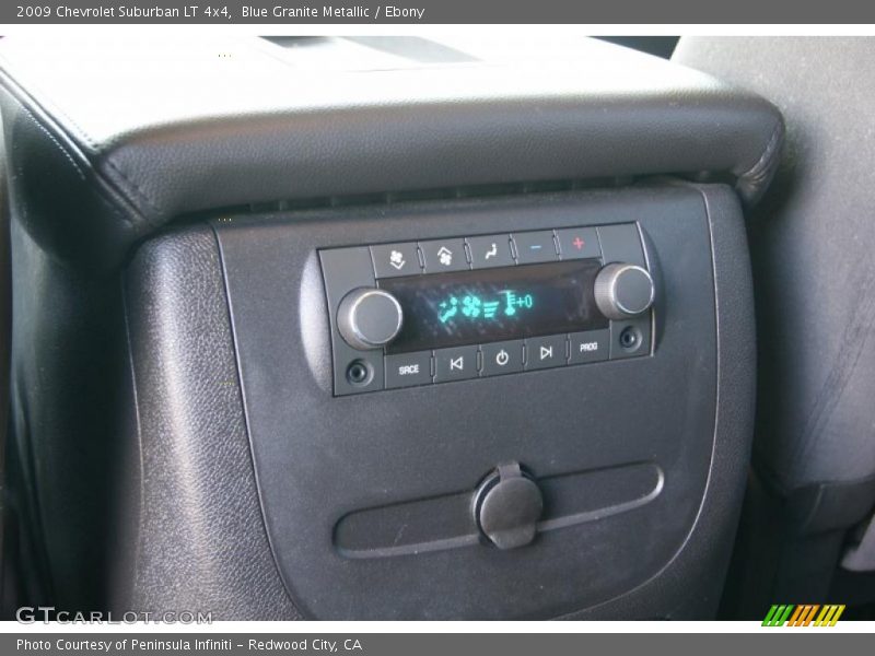 Blue Granite Metallic / Ebony 2009 Chevrolet Suburban LT 4x4