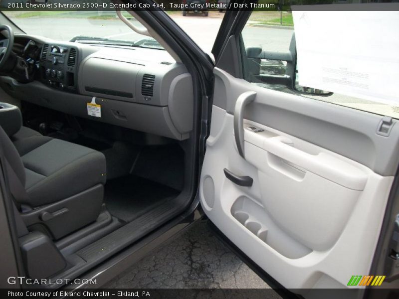 Taupe Grey Metallic / Dark Titanium 2011 Chevrolet Silverado 2500HD Extended Cab 4x4