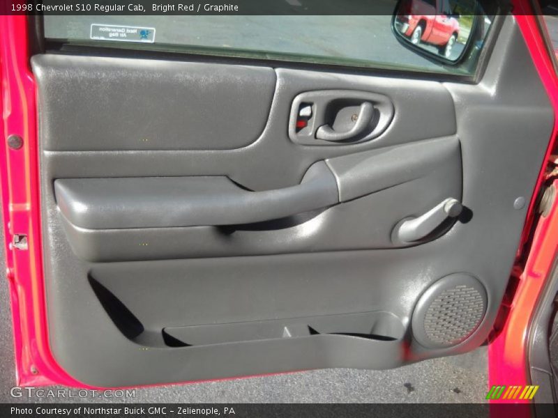 Bright Red / Graphite 1998 Chevrolet S10 Regular Cab