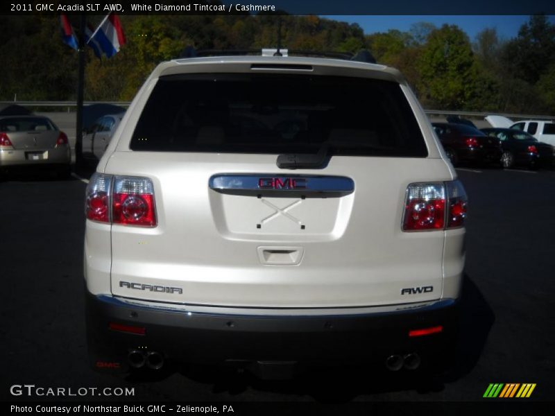 White Diamond Tintcoat / Cashmere 2011 GMC Acadia SLT AWD