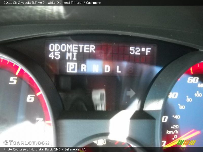 White Diamond Tintcoat / Cashmere 2011 GMC Acadia SLT AWD