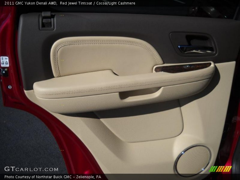 Red Jewel Tintcoat / Cocoa/Light Cashmere 2011 GMC Yukon Denali AWD