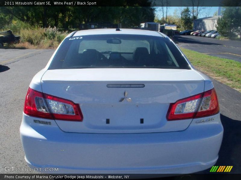 White Pearl / Black Sport 2011 Mitsubishi Galant SE