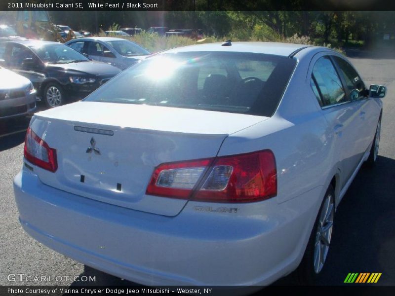 White Pearl / Black Sport 2011 Mitsubishi Galant SE
