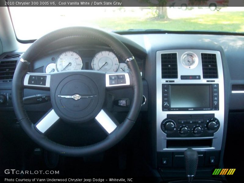 2010 300 300S V6 Dark Slate Gray Interior
