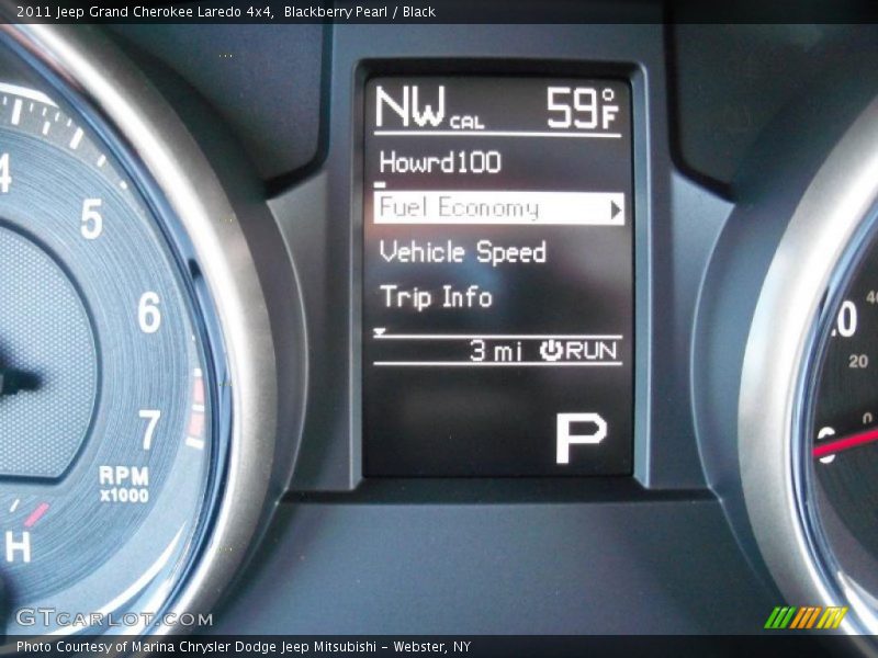 Blackberry Pearl / Black 2011 Jeep Grand Cherokee Laredo 4x4