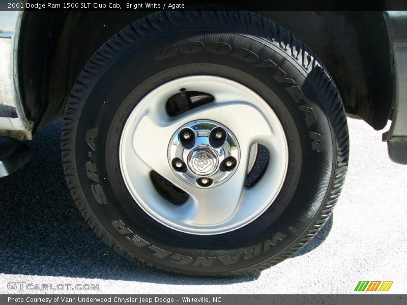  2001 Ram 1500 SLT Club Cab Wheel