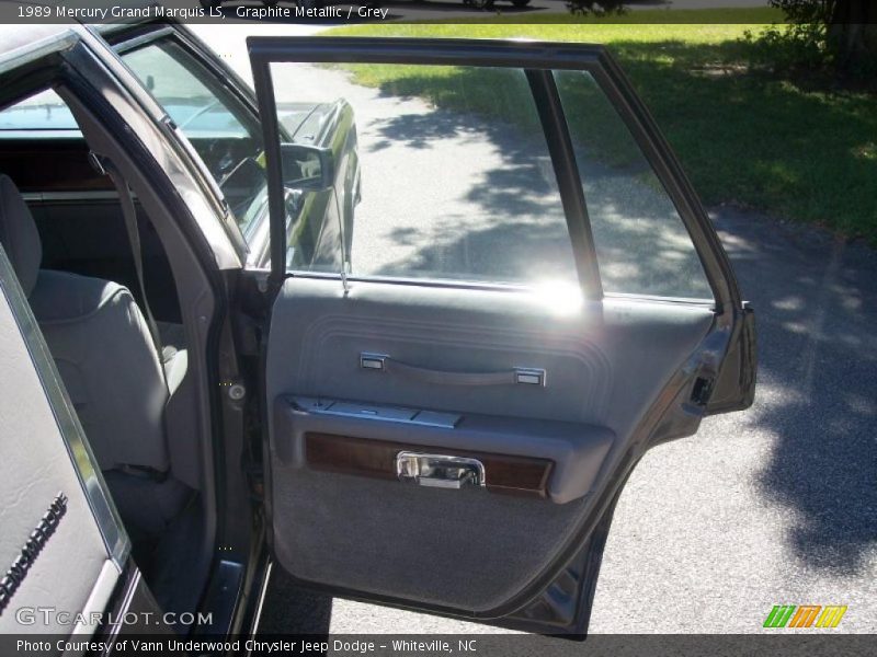 Graphite Metallic / Grey 1989 Mercury Grand Marquis LS