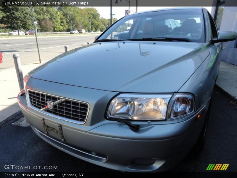 Silver Metallic / Light Taupe 2004 Volvo S80 T6