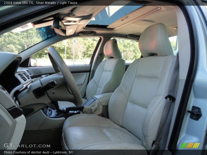 Silver Metallic / Light Taupe 2004 Volvo S80 T6