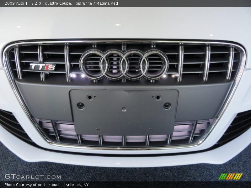 Ibis White / Magma Red 2009 Audi TT S 2.0T quattro Coupe