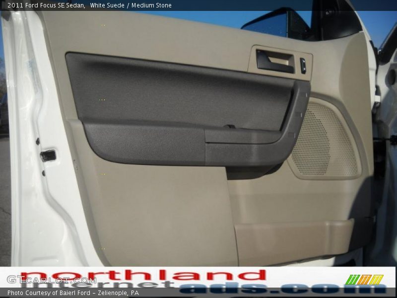 White Suede / Medium Stone 2011 Ford Focus SE Sedan