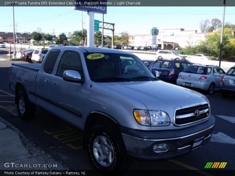 Platinum Metallic / Light Charcoal 2000 Toyota Tundra SR5 Extended Cab 4x4