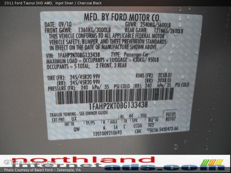Ingot Silver / Charcoal Black 2011 Ford Taurus SHO AWD