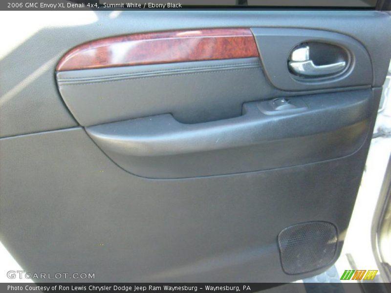 Summit White / Ebony Black 2006 GMC Envoy XL Denali 4x4