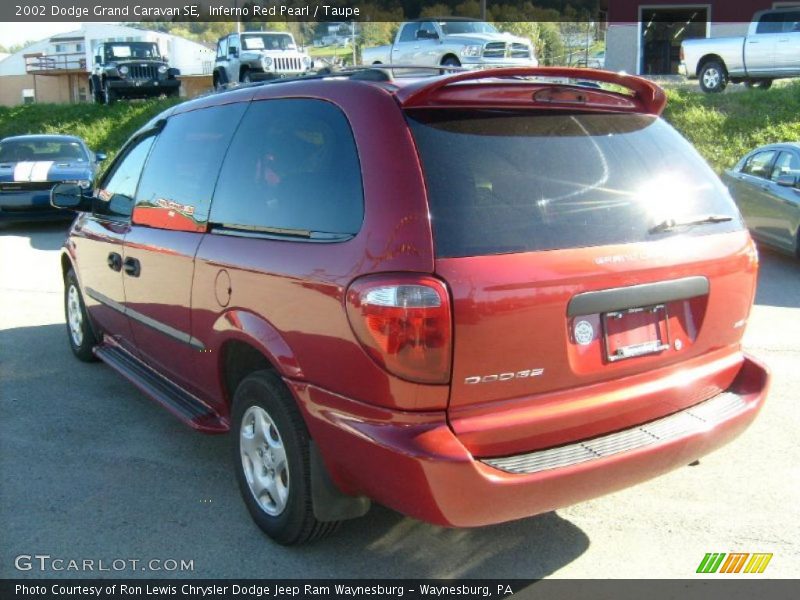 Inferno Red Pearl / Taupe 2002 Dodge Grand Caravan SE