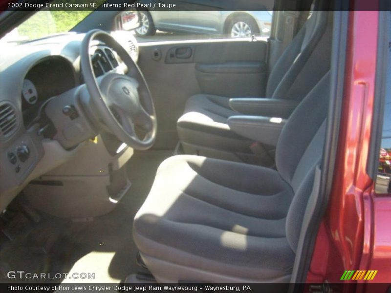Inferno Red Pearl / Taupe 2002 Dodge Grand Caravan SE