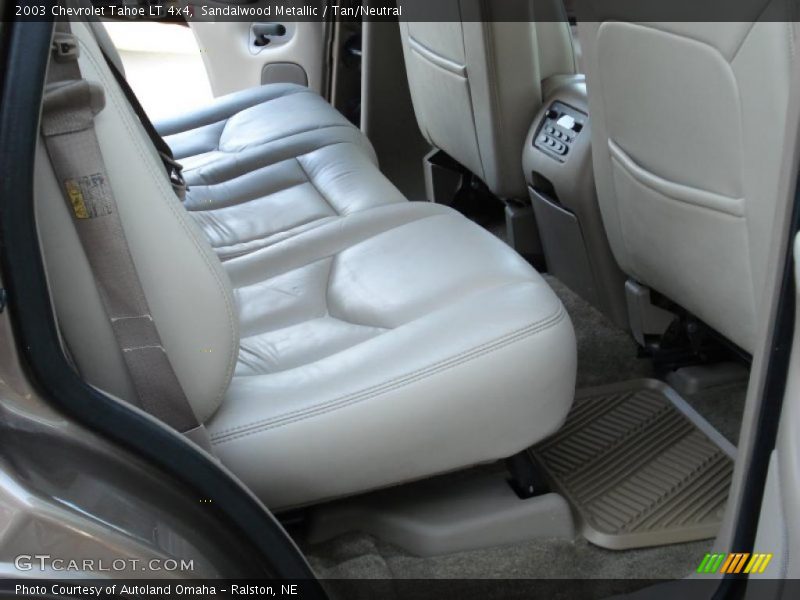 Sandalwood Metallic / Tan/Neutral 2003 Chevrolet Tahoe LT 4x4