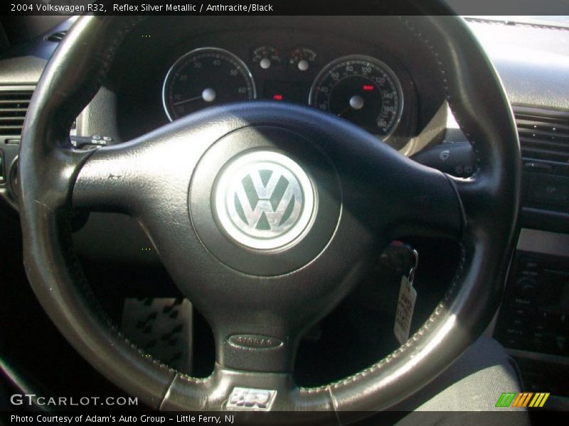 Reflex Silver Metallic / Anthracite/Black 2004 Volkswagen R32