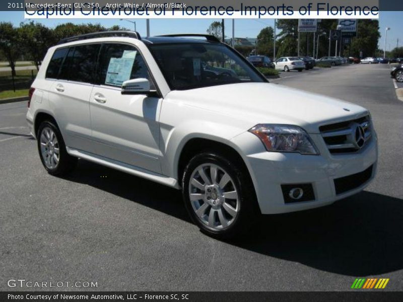 Arctic White / Almond/Black 2011 Mercedes-Benz GLK 350