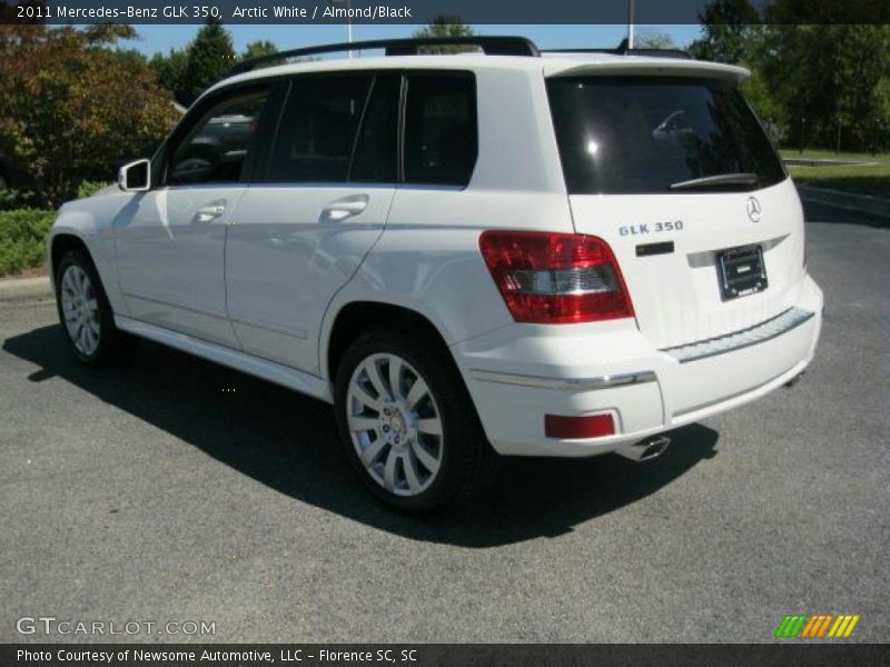Arctic White / Almond/Black 2011 Mercedes-Benz GLK 350